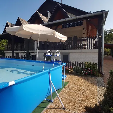 Judit Holiday home Vonyarcvashegy